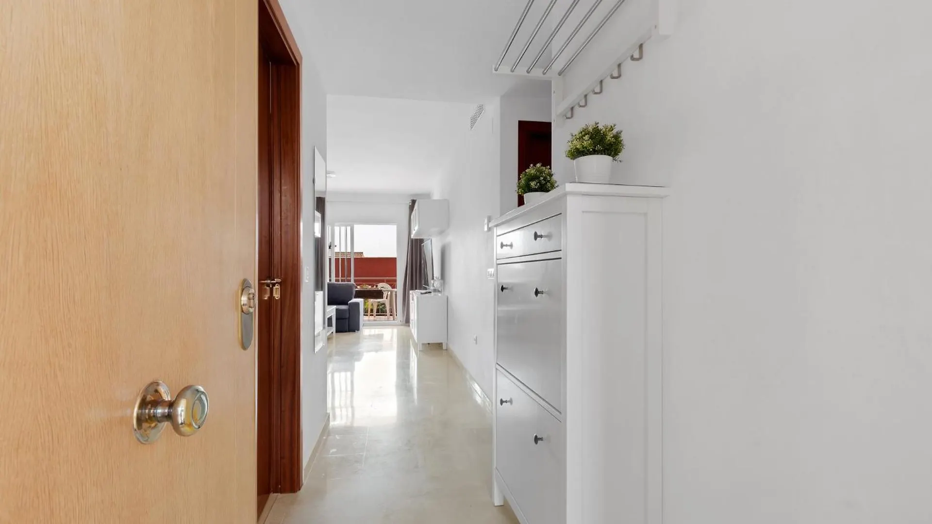 Modern Apartment With Pool In Fuengirola Spain 0*,